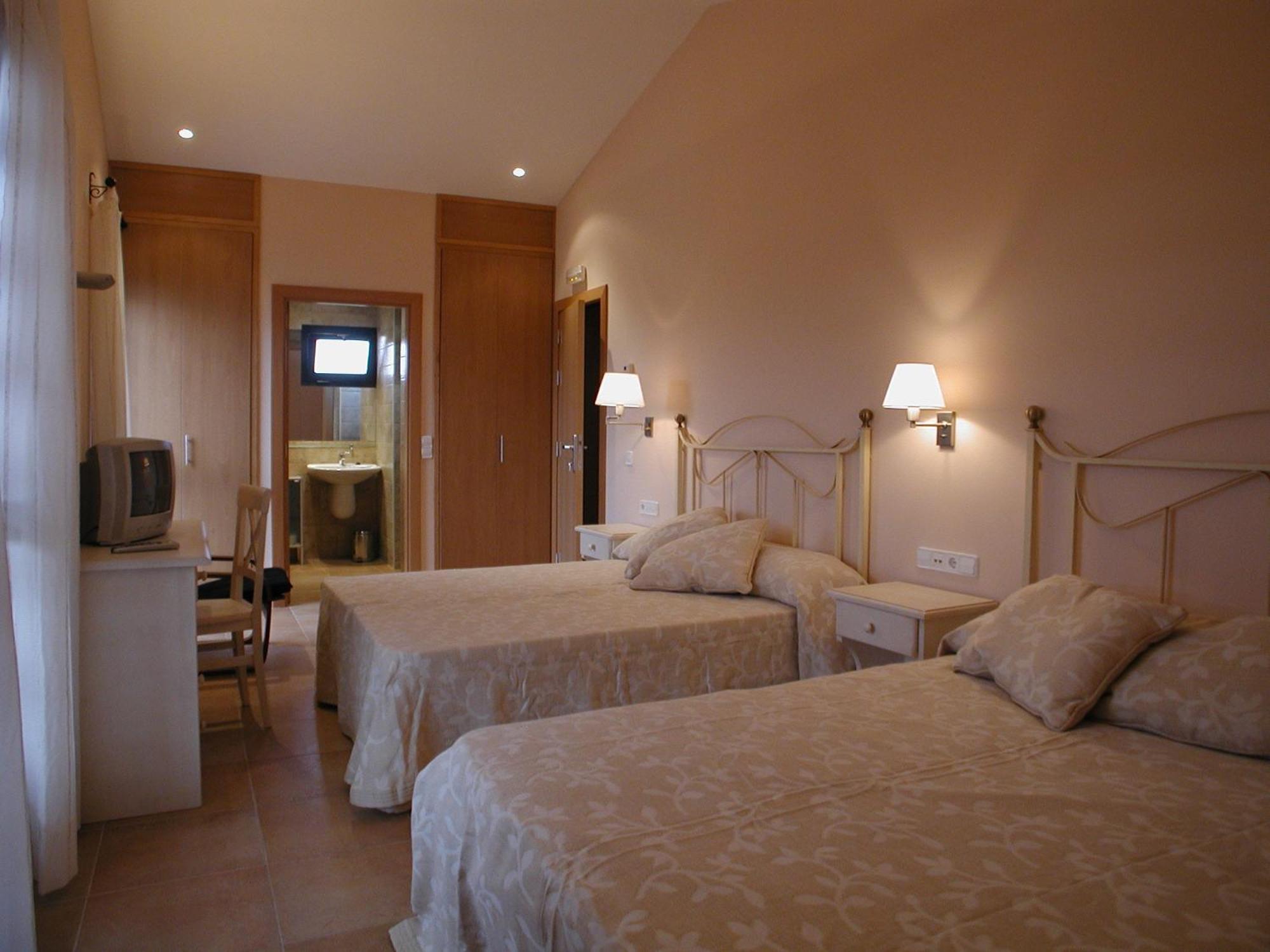 Hotel Era Conte Bierge Zimmer foto